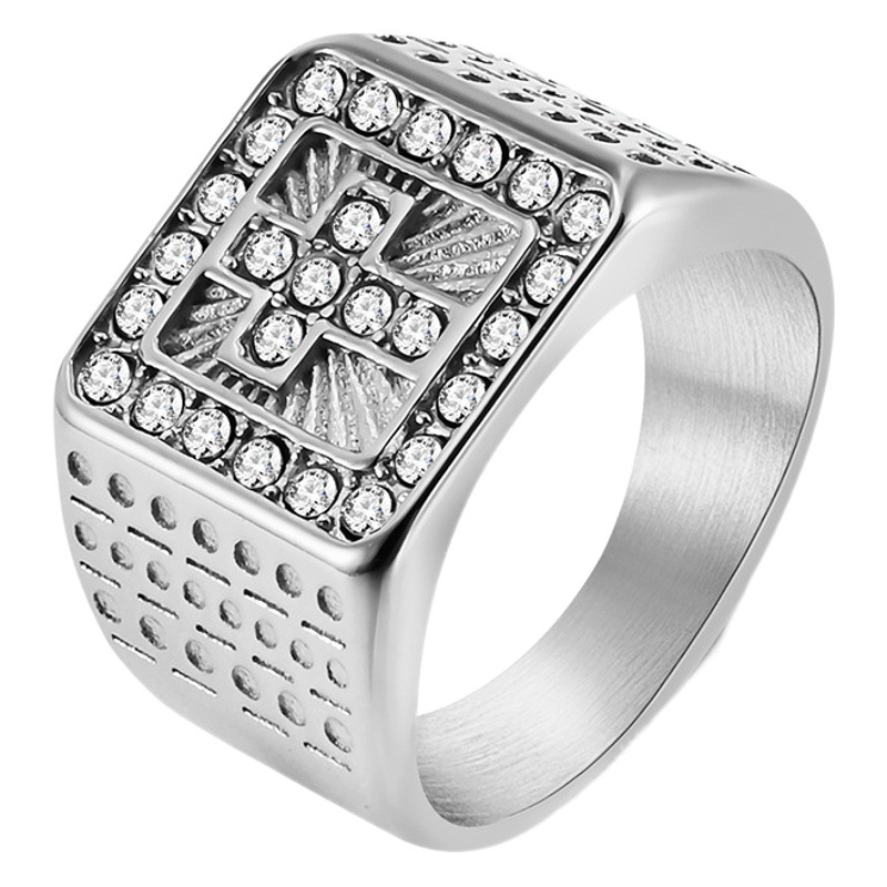 Cruzar la frontera europea y americana estilo titanio acero chapado 18K oro Cruz completa diamante anillo hip hop hiphop personalidad desgaste mano Accesorios