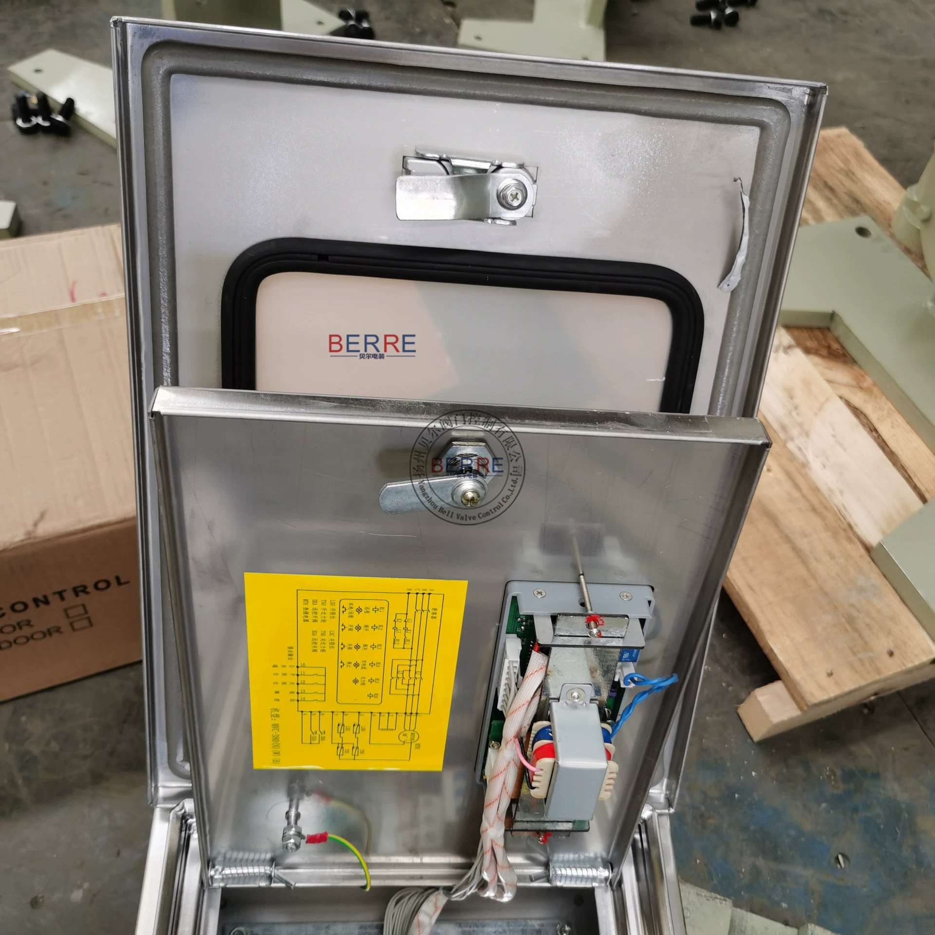 Настенный электрический клапан из нержавеющей стали, соответствующий блоку управления, переключатель регулирующего клапана места