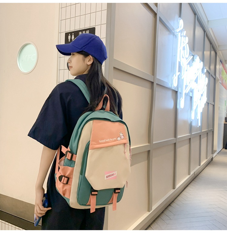 Daily School Backpacks display picture 12