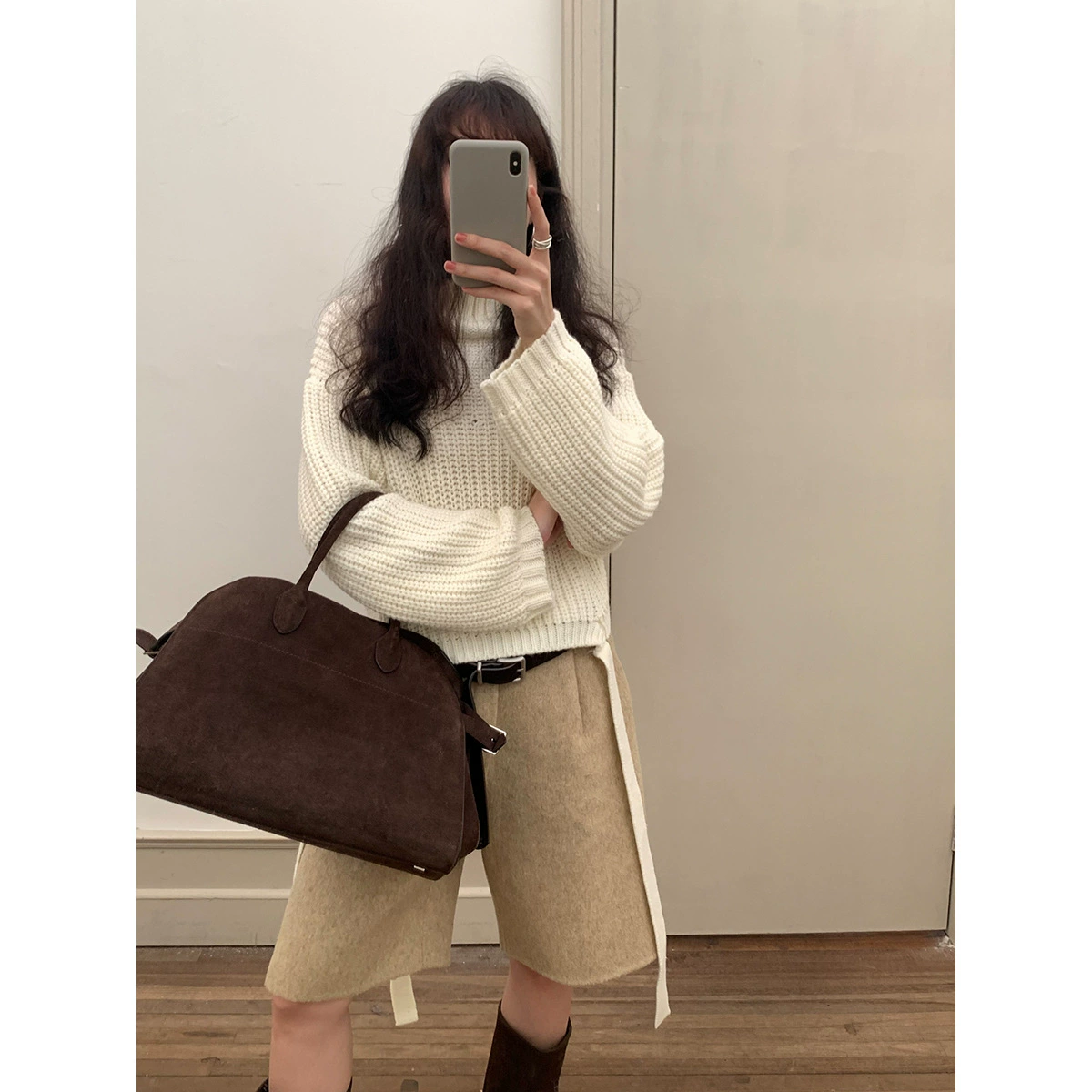 Yi En Oinbyin Французский ленивый ветреный свитер с высоким вырезом с дизайнерским блузом женский свободный свитер с длинными рукавами