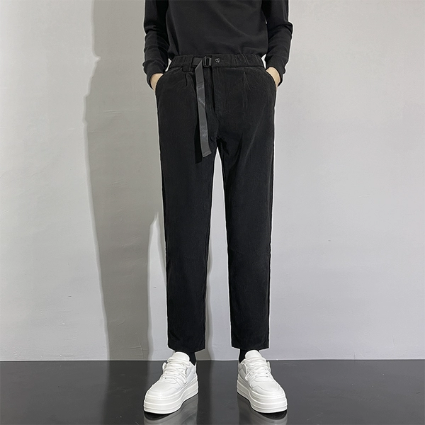 D02 black