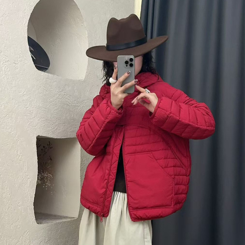 2025 New Winter 90 White Duck down Jacket Age-Reducing Warm Loose Hooded Slim Jacket for Women 25150