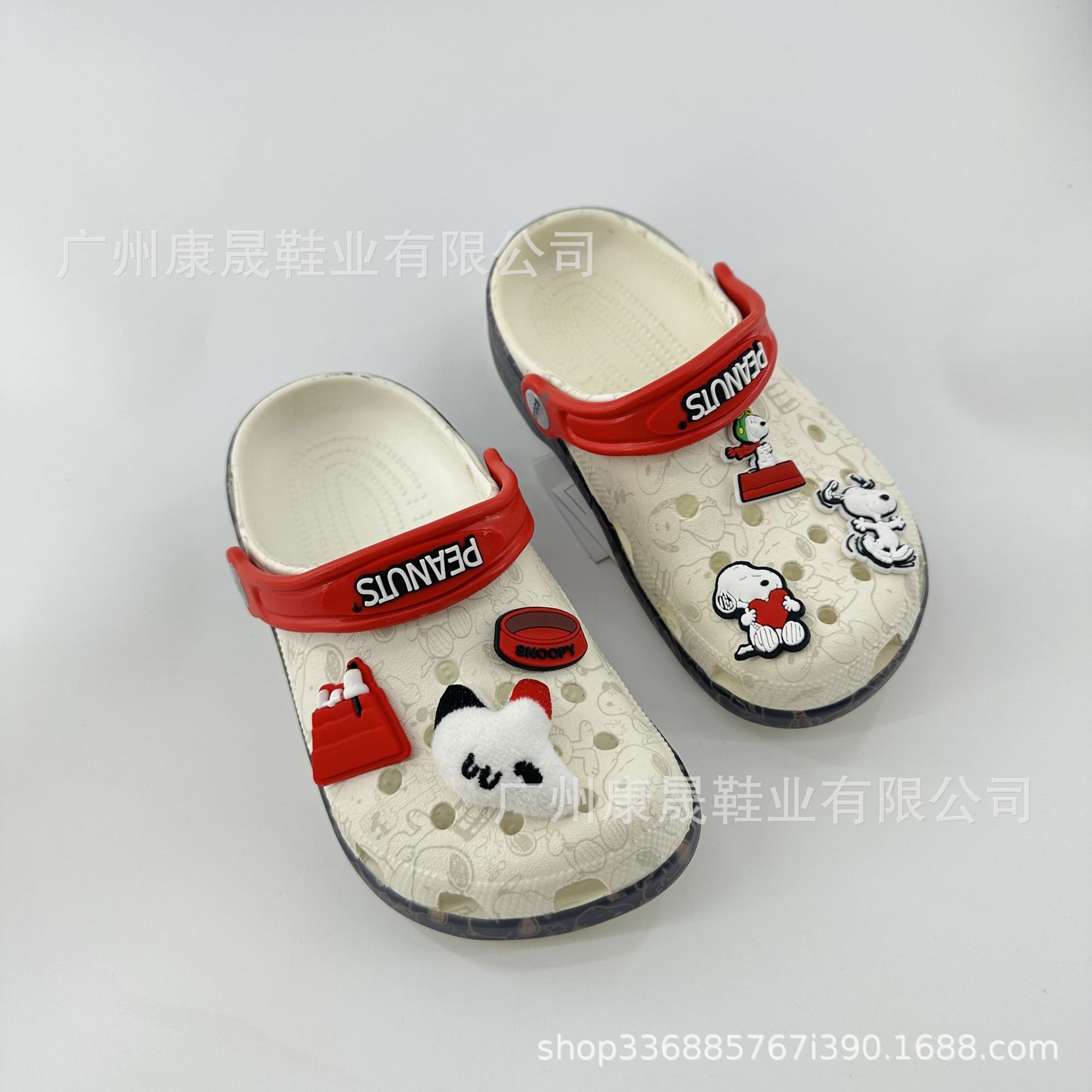 "Flying Little Girl" nuevos zapatos de playa de marca compartida, zapatos para padres e hijos, zapatos con agujeros para todo fósforo al aire libre, sandalias y zapatillas simples