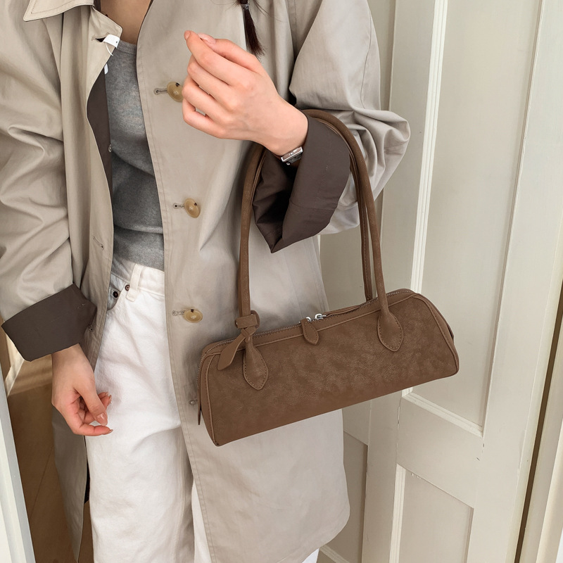 Suede Baguette Bag For Women Large Capacity 2026 New Trendy Matte Retro Shoulder Underarm Bag Commuter Pillow Bag - Thumbnail 3