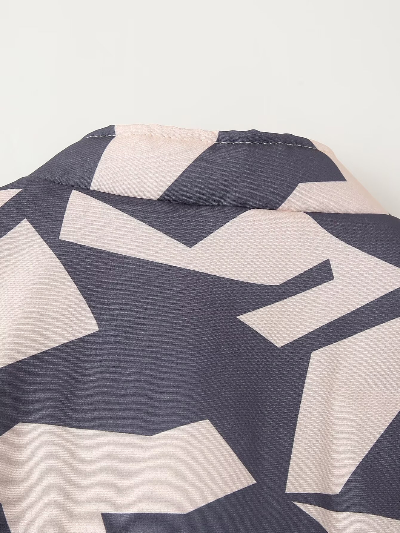 Giacca in cotone con cerniera stampata, nuova moda da strada, autunno/inverno 2024 da donna_voghion.com