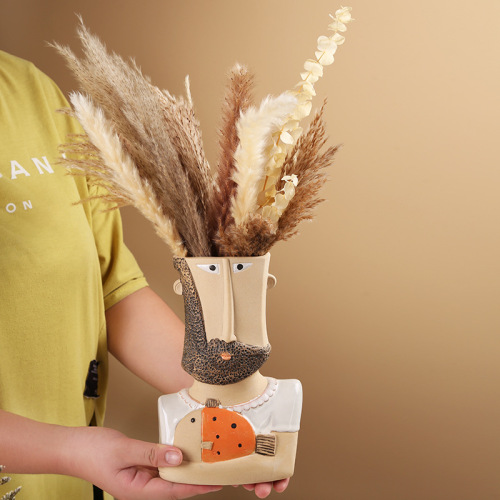 Personalized Hand-painted Western-style Abstract Ceramic Vase Decor with Creative Light Luxury Ceramic Ornament Craft