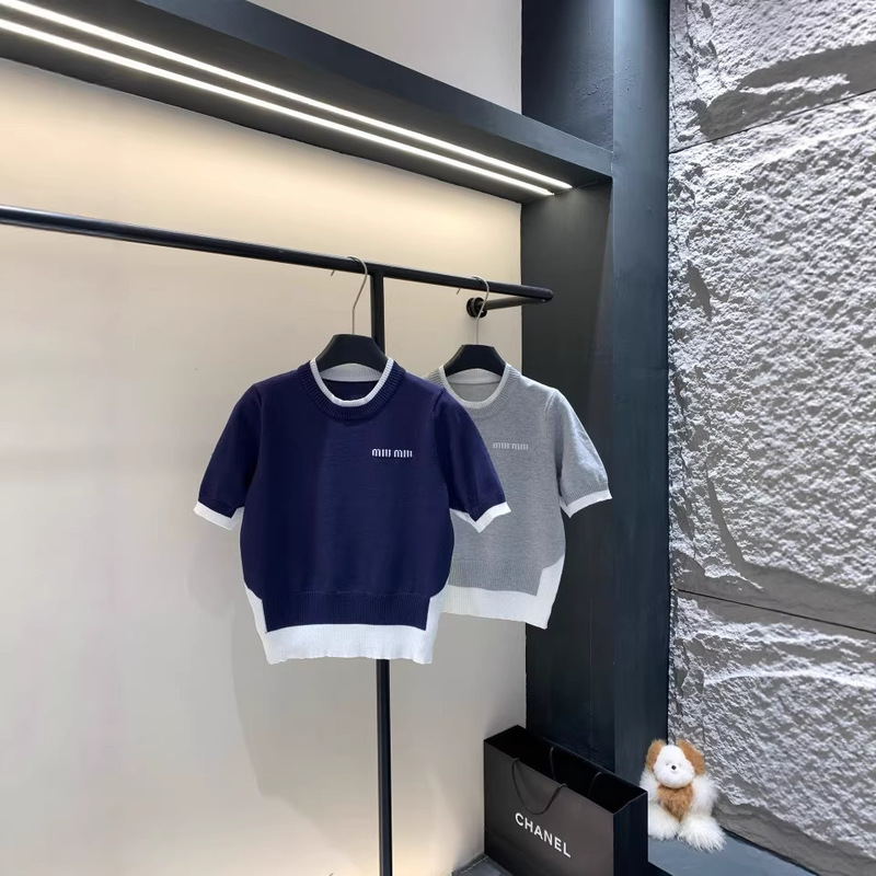 Thirteen Lines of Texture Online! M1’S New Round Neck Fake Two-Piece Color-Blocked Short-Sleeved Knitted High-End Outfit