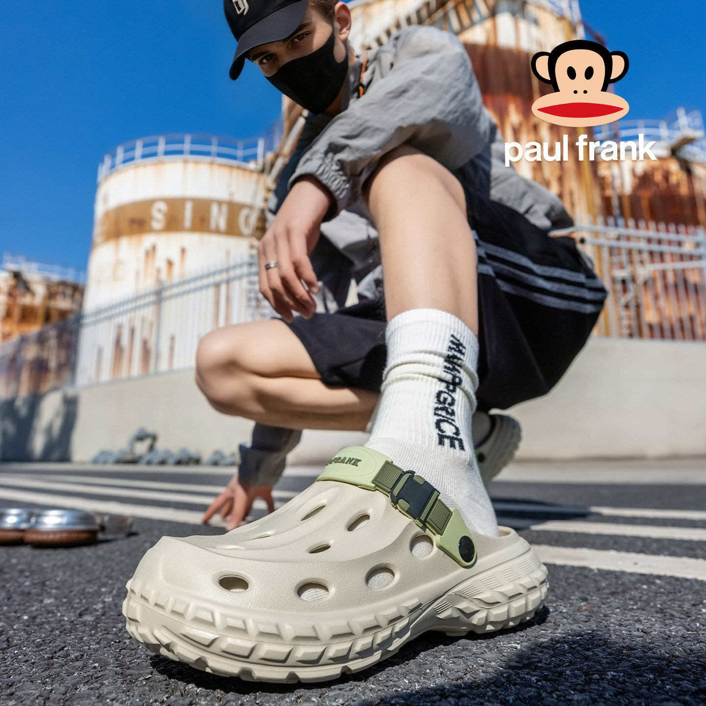 Paul Frank 2026 New Thick-Soled Clogs with Closed-Toe Design, Summer Soft-Soled Breathable Outdoor Trendy Versatile Non-Slip Slippers