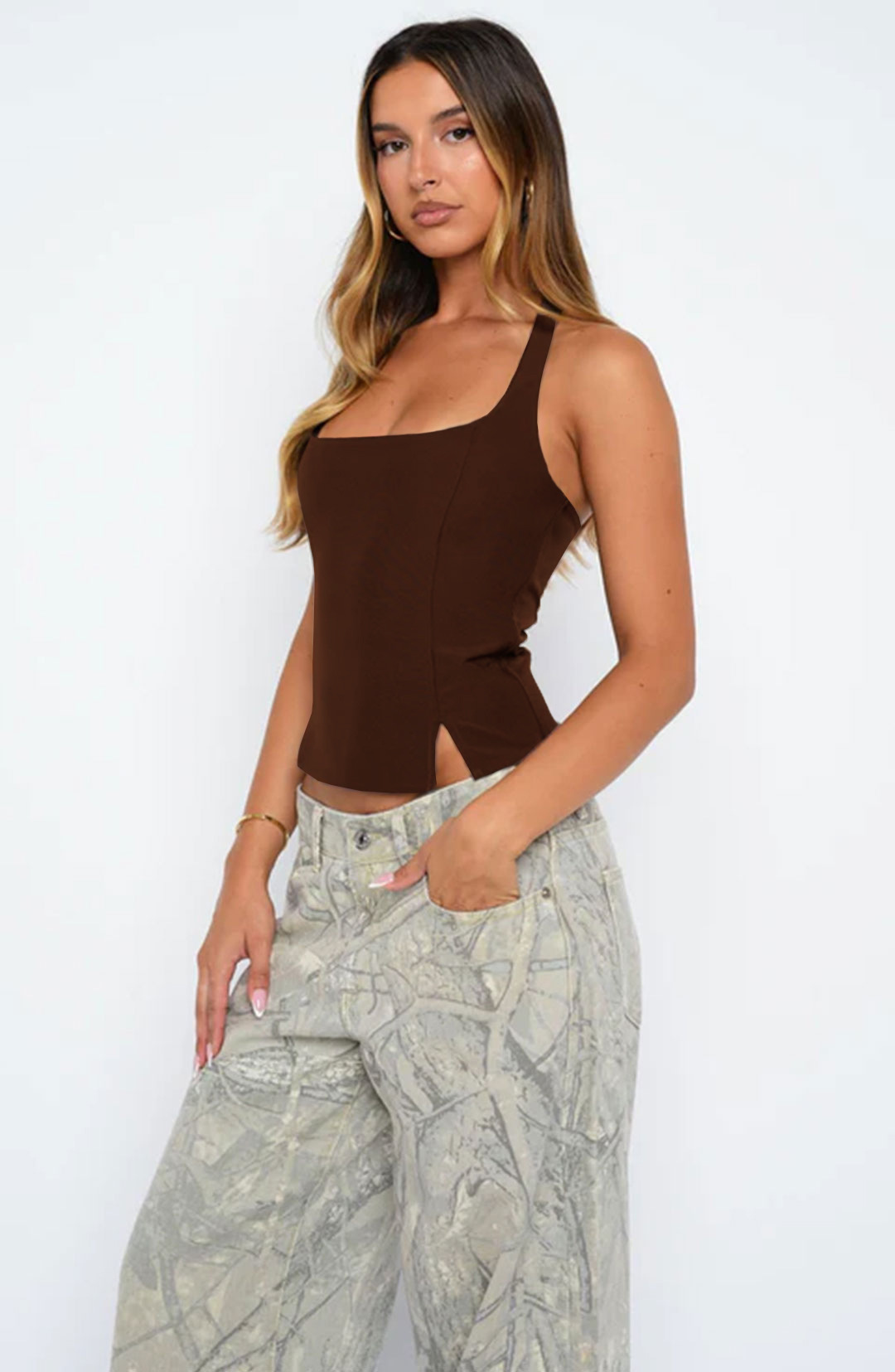 Women's Slim-Fit Sports Top Sleeveless Workout Vest, Breathable Running Athletic Shirt For Gym & Outdoor Exercise (Dark Brown, Black, White)_ecoleips.com