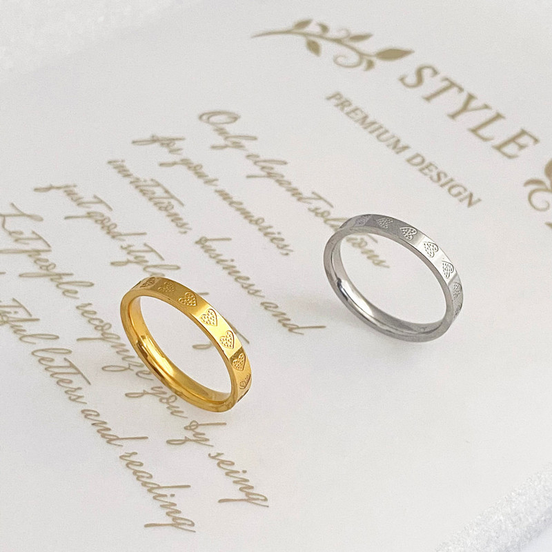 Fashion Heart Shape Titanium Steel Plating Rings 1 Piece