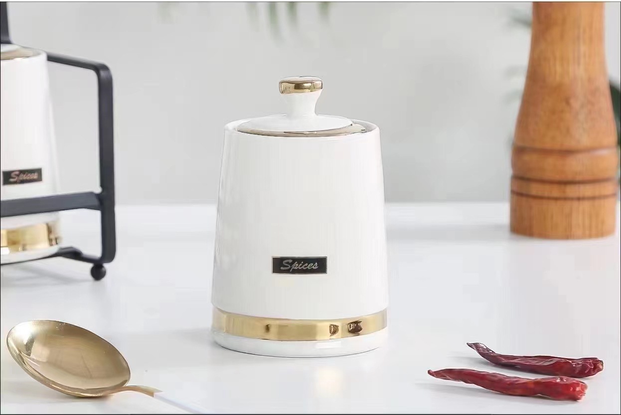 Estilo nórdico botella de condimento de cerámica de lujo ligero de alta apariencia hogar cocina condimento tarro de almacenamiento combinación sal azúcar traje creativo