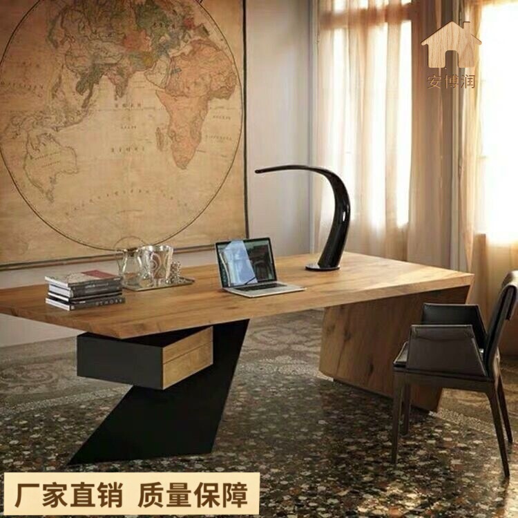Iron and Solid Wood Office Desk, Retro Industrial Style, Creative Boss Desk, Simple and Luxurious Laptop Desk, Writing Desk