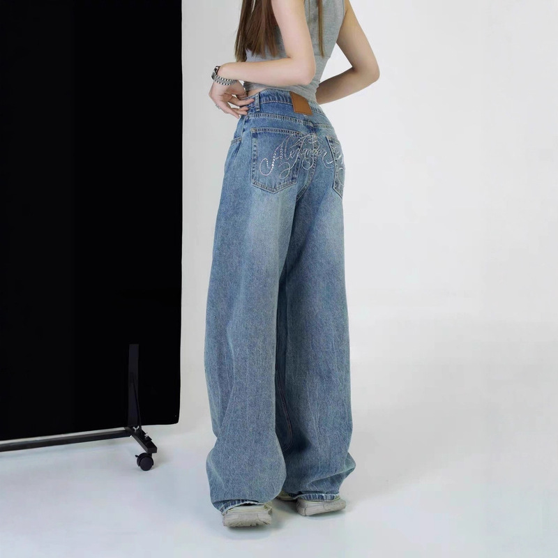 Another Amazing Pair of Pants Is Now Available! Alexander 2026 Spring New Model with Rhinestones on the Back, Slimming Wide-Leg Straight Jeans for Women