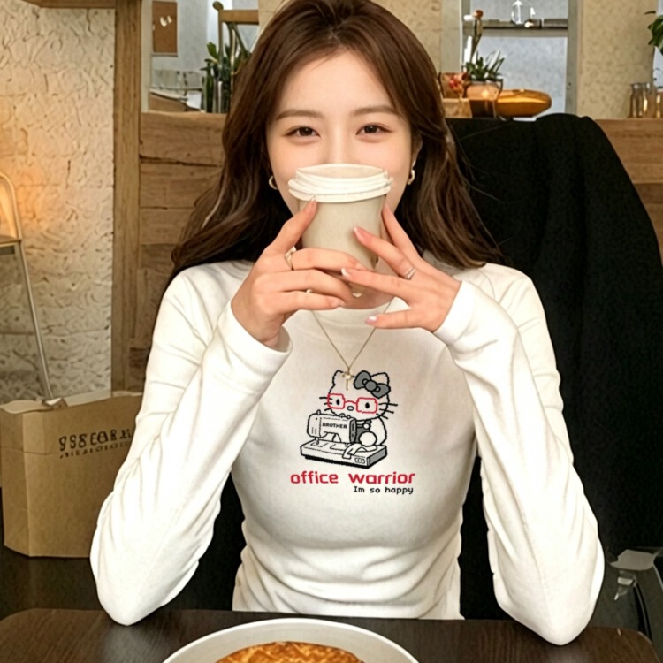 LC729 White Round Neck Long Sleeve T-Shirt for Women, Spring and Autumn, Cartoon Hello Kitty Print, Slim Fit, Age-Reducing Top LC729 White Round Neck Long Sleeve T-Shirt for Women, Spring and Autumn, Cartoon Hello Kitty Print, Slim Fit, Age-Reducing Top