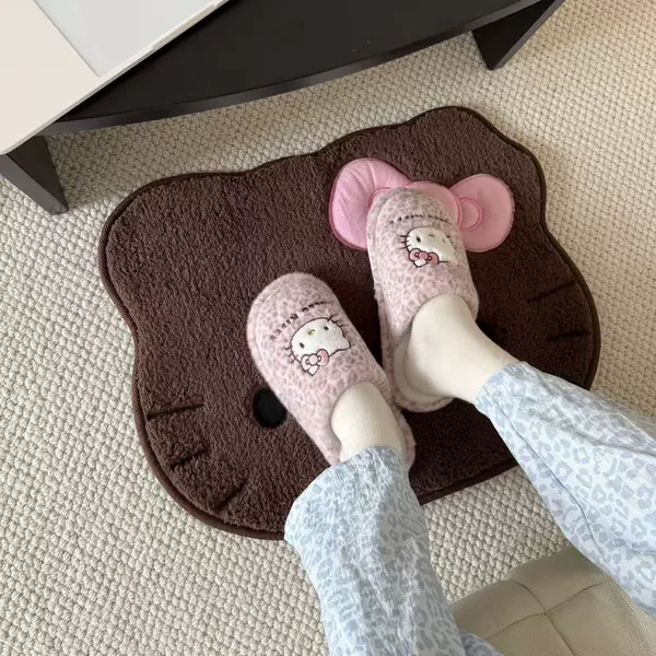 Розовый