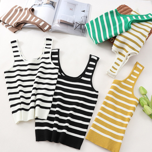 Machine washable, striped contrasting U-shaped collar, new spring and summer knitted suspenders for outer wear, versatile vest with girly feel for all seasons