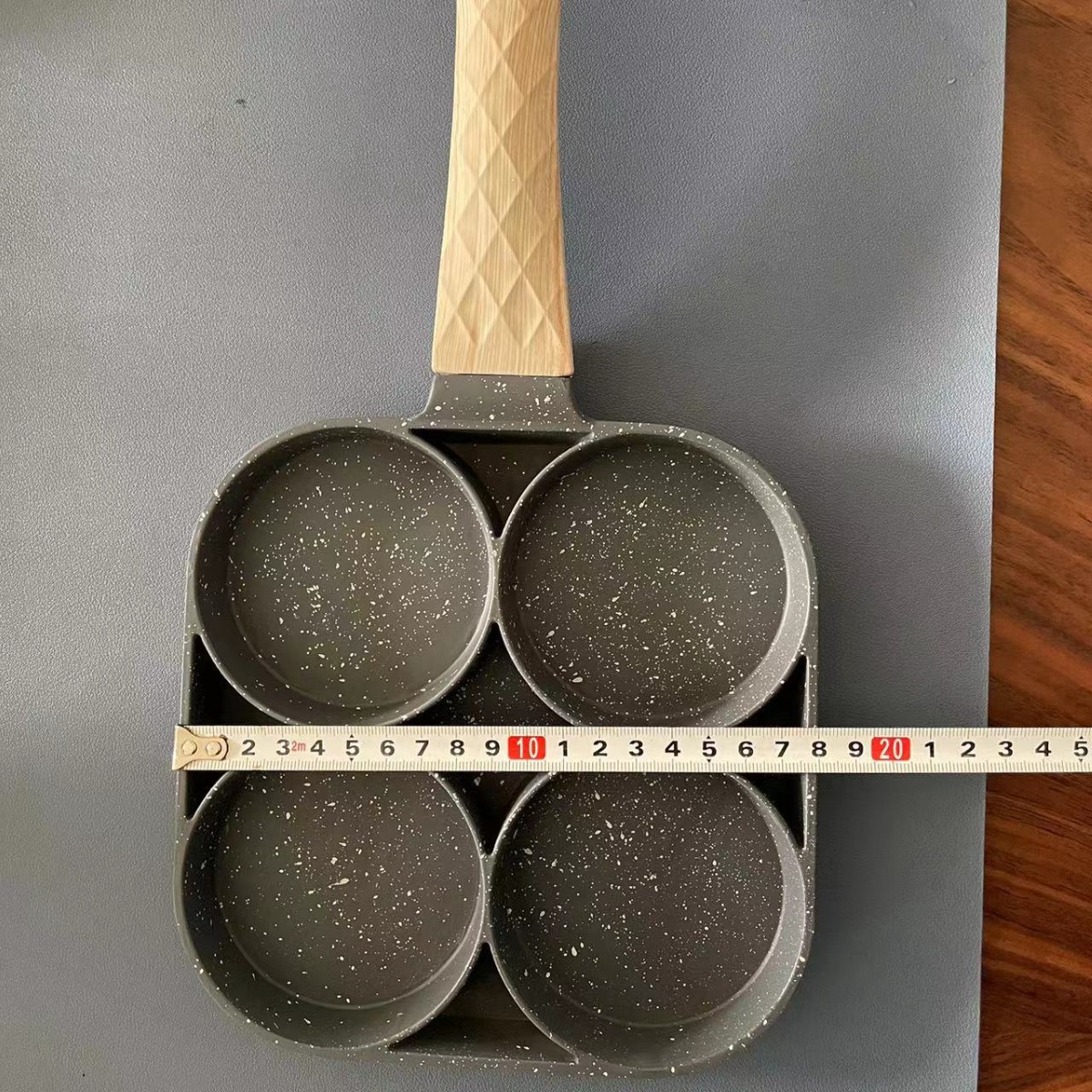 Sartén de hierro fundido de 18 cm con mango grande, sartén antiadherente de cuatro orificios para huevos, dumplings, desayuno, huevos, hamburguesas.