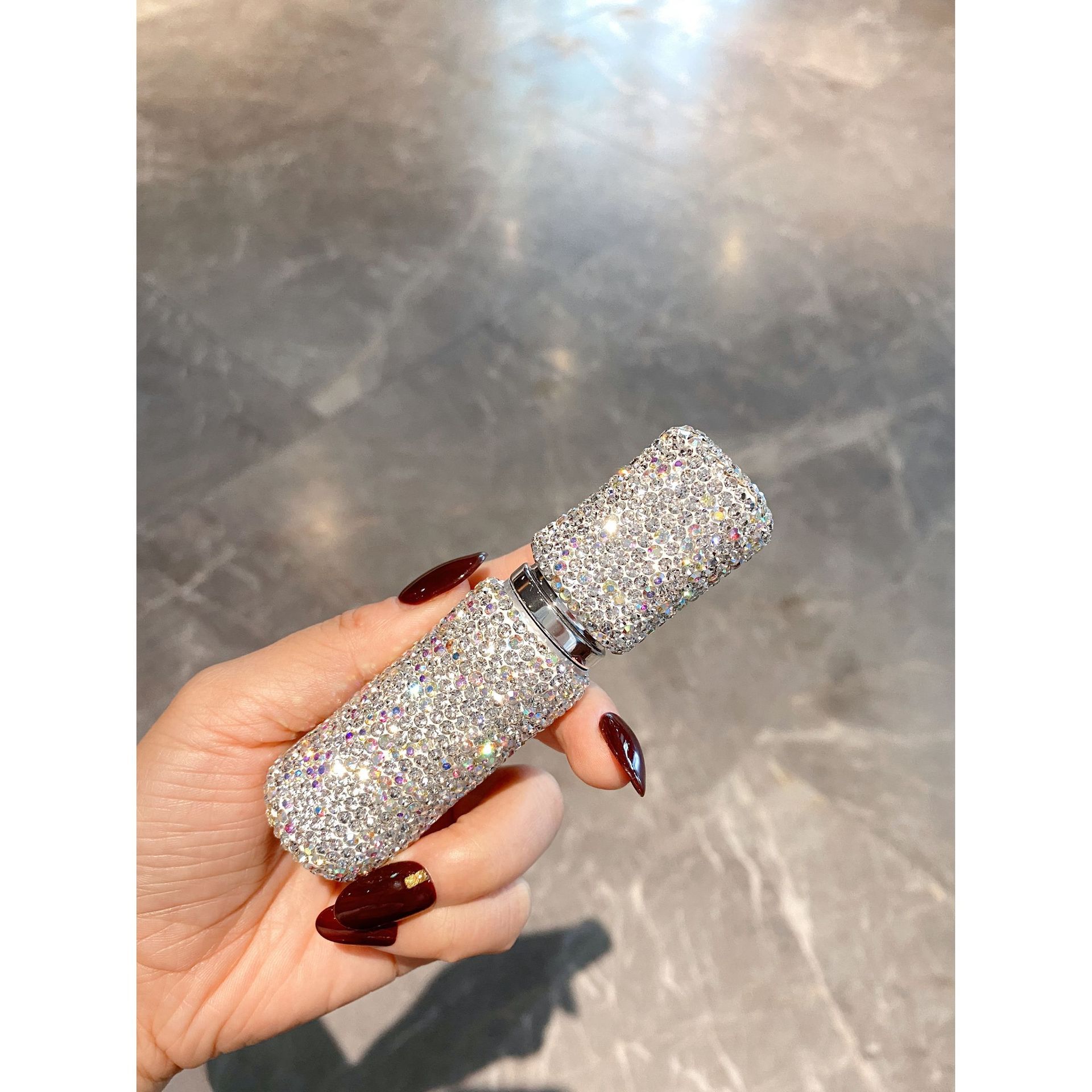 Light luxury diamond studded perfume sub bottle small empty bottle lotion bottle travel size portable _voghion.com