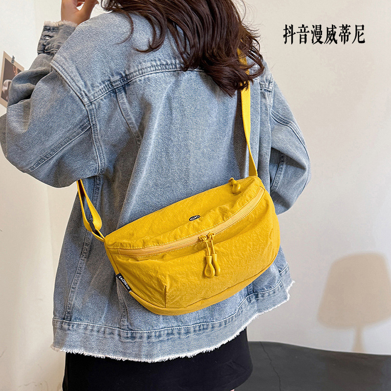 Shake Marvel Tini2025 nueva bolsa deportiva de ciclismo al aire libre casual bolsa de montaña bolsa de hombro de tendencia universal