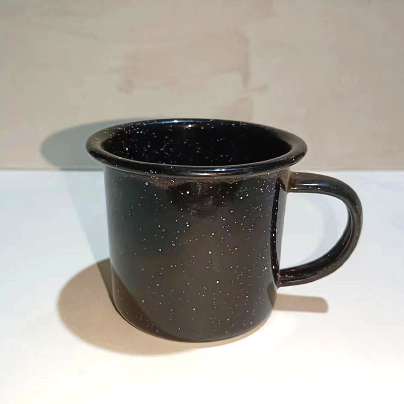 Color engrosado con puntos negros puntos blancos tazas de esmalte tazas logotipo impreso retro al por mayor bordes vintage taza de té