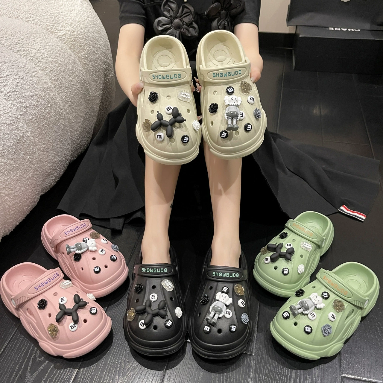 Мультяшная улица Сезам наступила на дерьмо обувь с толстым дном