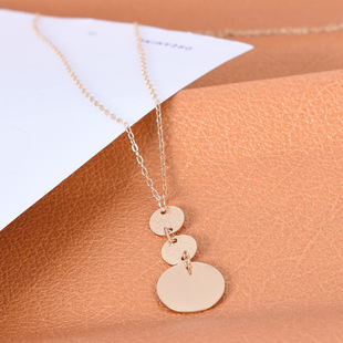 �W���羳�Ʒ ��С�A����Ƭ��Ů ���Ԅ���������i���