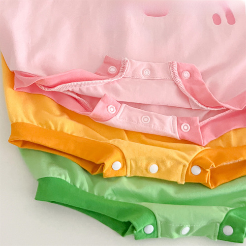 Baby Triangle Pajamas for Boys and Girls - Summer Macaron Pink Piggy with Green Big-Eyed onesie