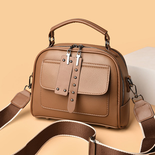 �羳Ůʿ�����r�аٴ�߼���Ů�����ӌ���С���OӋ��б�����Ů