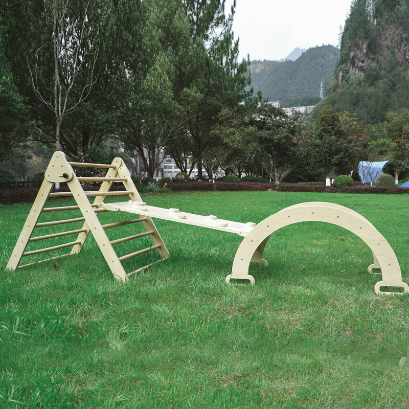 Kindergarten Educación temprana Juguetes educativos Mecedora de arco iris multifuncional de madera para niños Juego interactivo de escalada de tablero de equilibrio