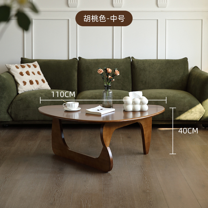 Madera sólida nueva mesa de té triangular nórdica en forma de mesa de té retro simple y moderna sala de estar japonesa para el hogar