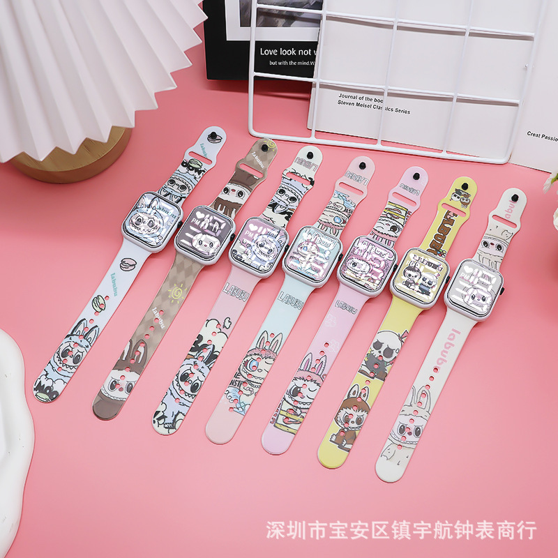 バブルマート LABUBU マカロンカラースクリーンホワイトライトシリーズブラインドボックス選択学生 LED 電子時計卸売|undefined
