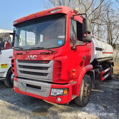Site Diesel Sprinkler Truck Landscaping – Suvarma maşınları