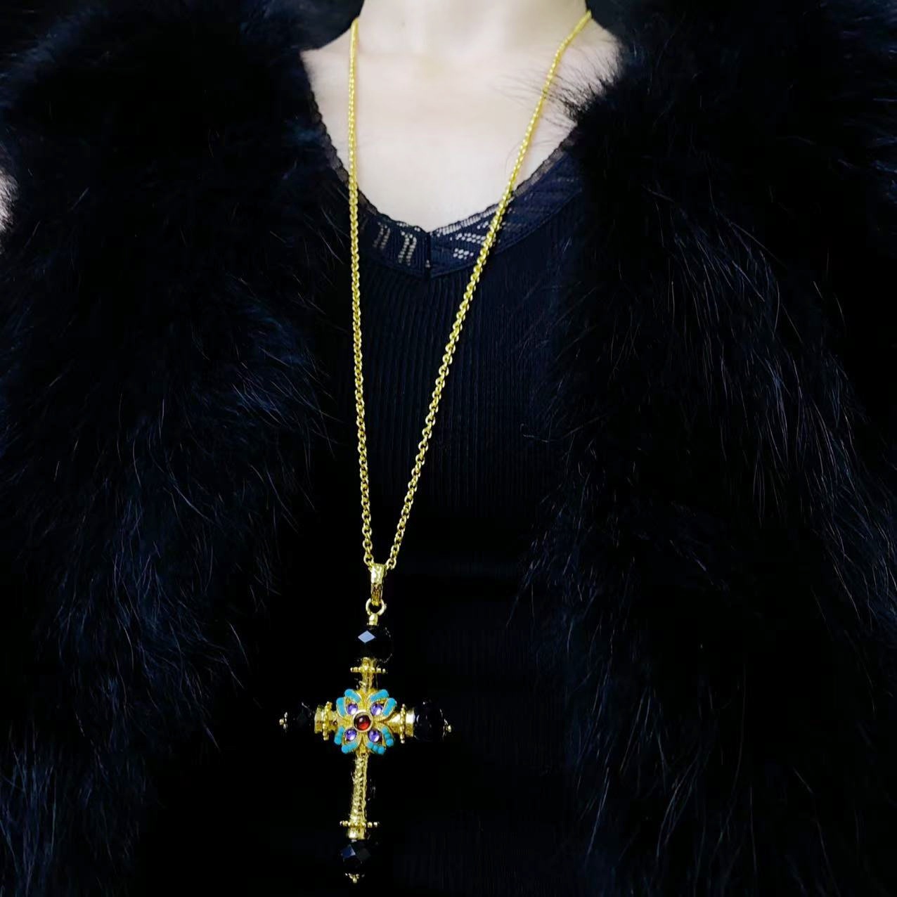 Collana con pendente a croce in cristallo retro donna double face_voghion.com