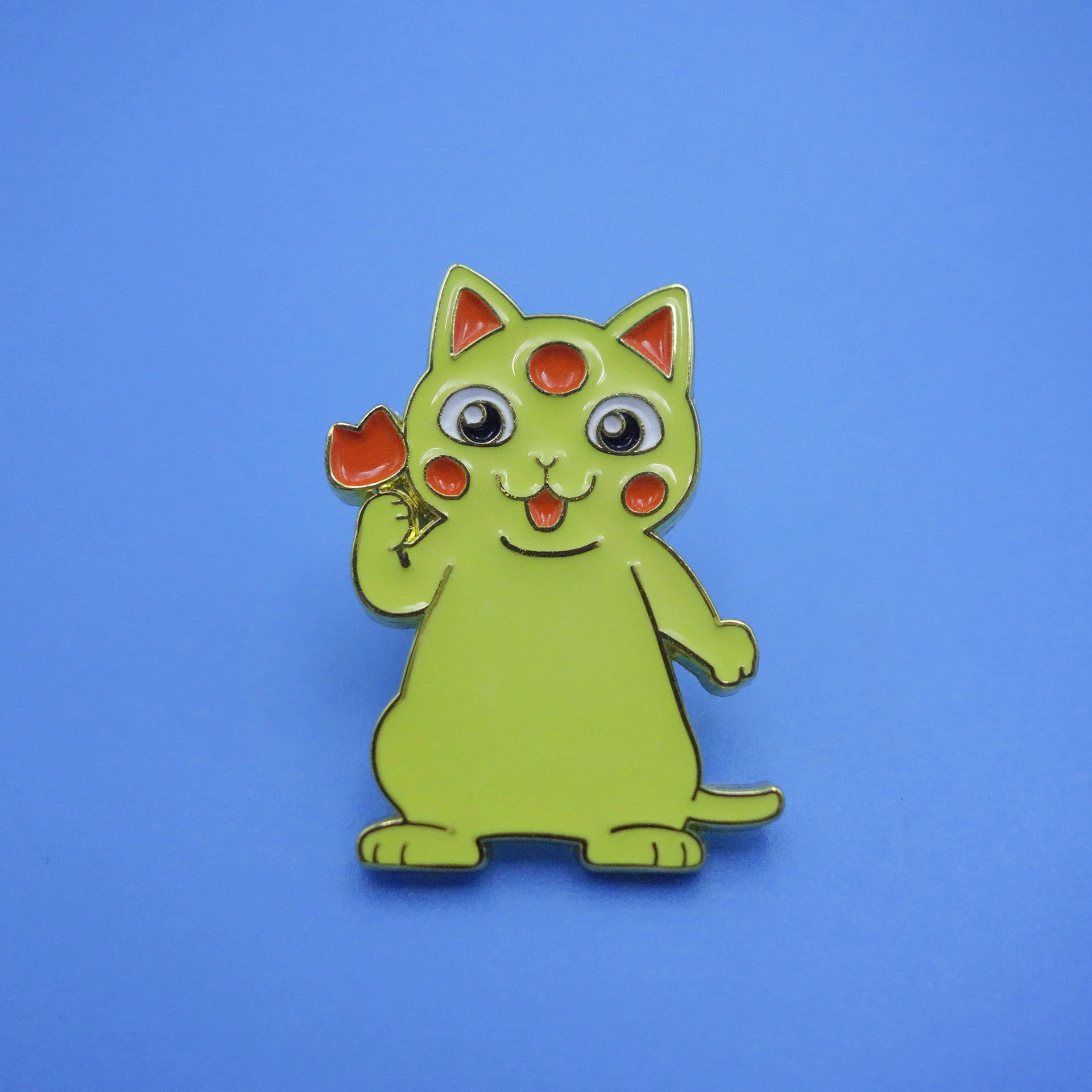 Металлические значки с героями мультфильмов, изготовленные из различных материалов из цинкового сплава, логотипов анимации и фильмов, значков-брошей, сувениров.