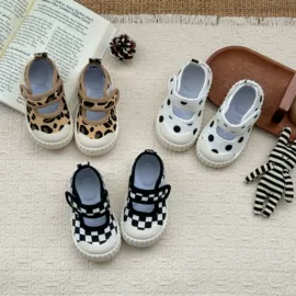 童套装;连身衣、爬服;童裤