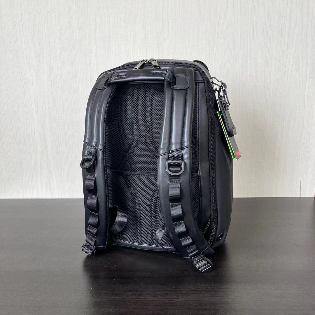 Full Leather Modern Men's Backpack For Daily Commuting And Computer Use 932789D_voghion.com