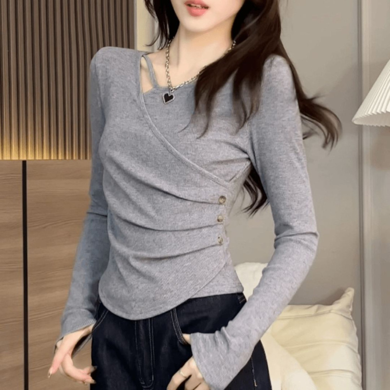 大きいサイズの婦人服の長袖のtシャツの底のシャツのアメリカの復古の甘くて辛いファッションの微太ったmmは肉を遮ってやせている徳の絨毯の上着を現します。|undefined