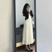 流行漂亮奶茶韩系穿搭一整套白色吊带连衣裙子女春夏2024新款长裙