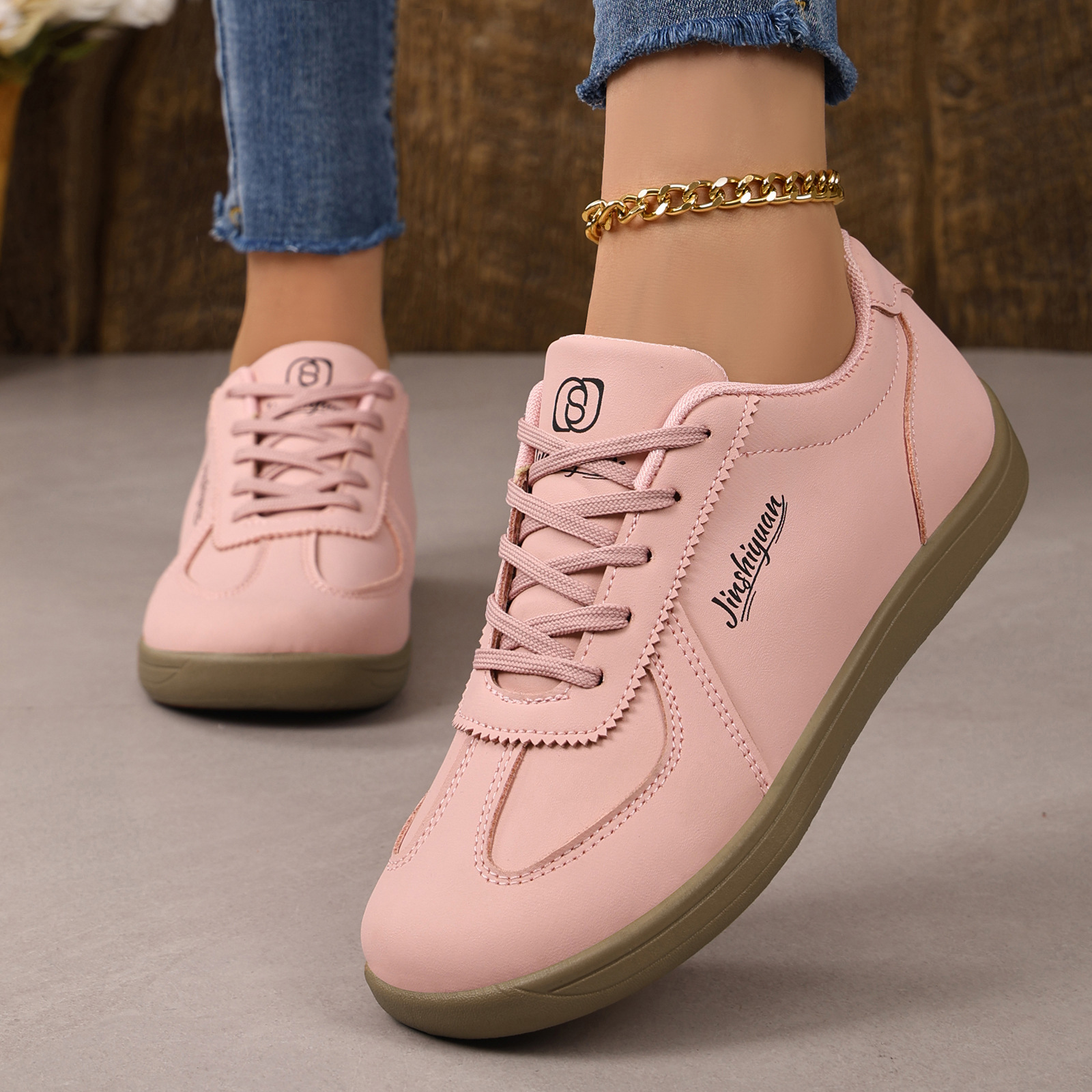 Zapatos de mujer nuevos zapatos transfronterizos temu zapatos casuales cómodos con suela suave zapatos casuales de color sólido simple al por mayor zapatos de entrenamiento alemán