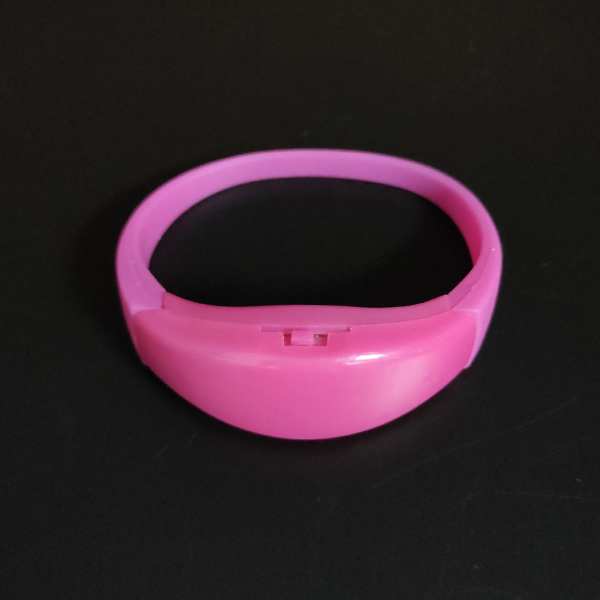 LED声控发光硅胶手环 户外运动夜跑闪光手环 酒吧气氛助威道具