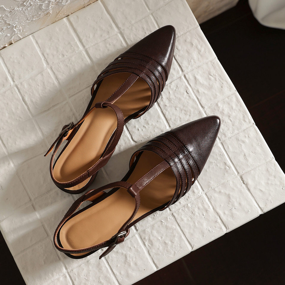 Sandal nữ hở mũi gót thấp 3 cm, quai dệt đinh tạo kiểu cổ điển — Sữa hạnh nhân chi tiết 23