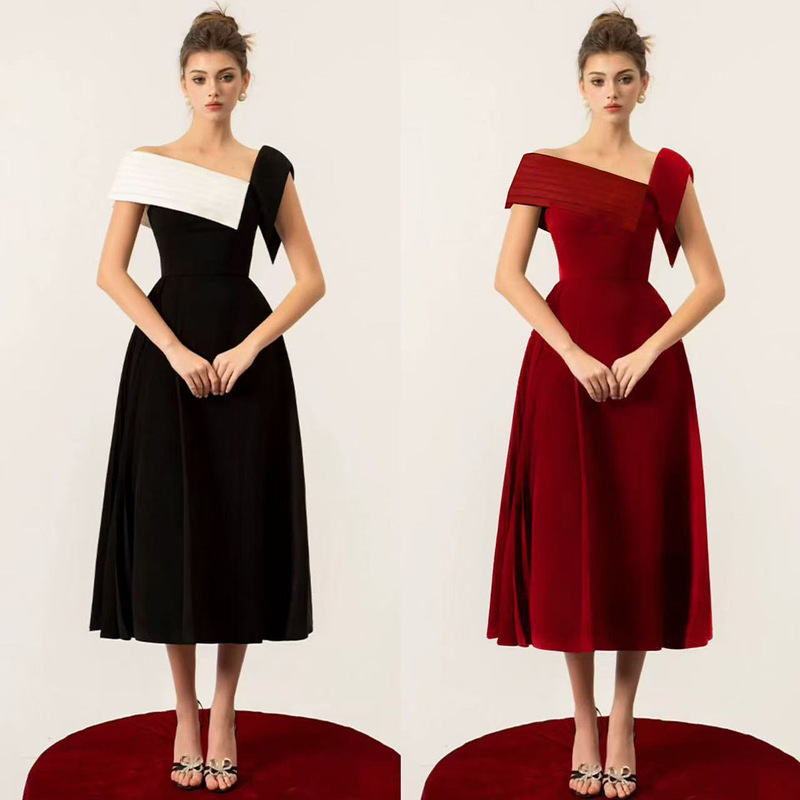 Vietnamese Niche Designer Elegant Oblique Collar One-shoulder Dress Black and White Contrast Waist Slimming dress 1988