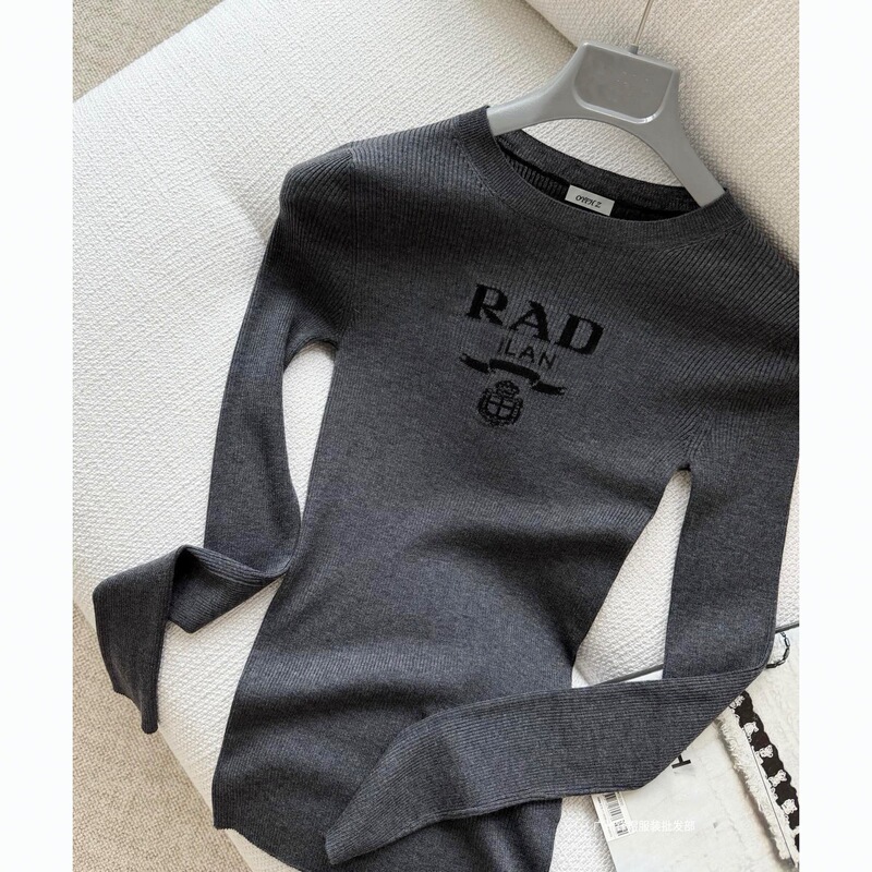 High-Quality Wool Fabric Jacquard Letter Knit Top Slimming Long-Sleeve Base Shirt for Women 25 Autumn Winter High-Quality Wool Fabric Jacquard Letter Knit Top Slimming Long-Sleeve Base Shirt for Women 25 Autumn Winter