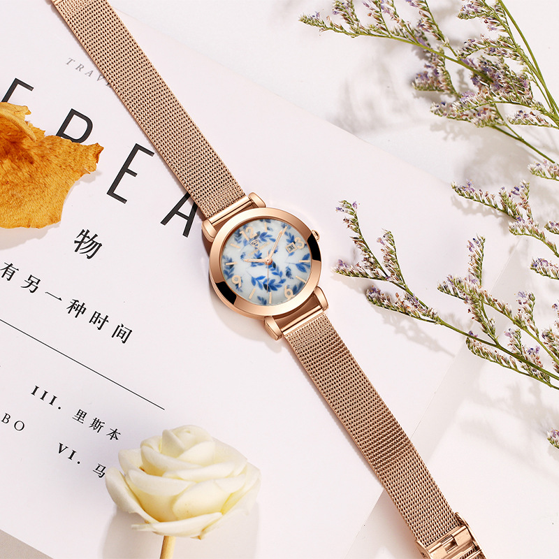 Reloj retro estilo chino azul y blanco de porcelana reloj de correa de malla reloj de moda de mujer reloj de cuarzo de una pieza de entrega