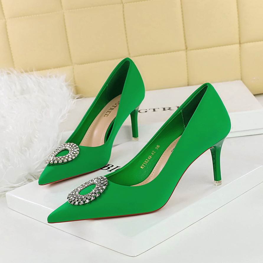 18249-AK62 European And American Fashion Shallow High Heels Rhinestone Round Buckle Single Pointed Toe Stiletto Sexy_vogvips.com