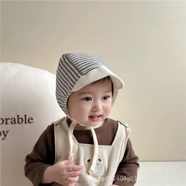Black and white stripe