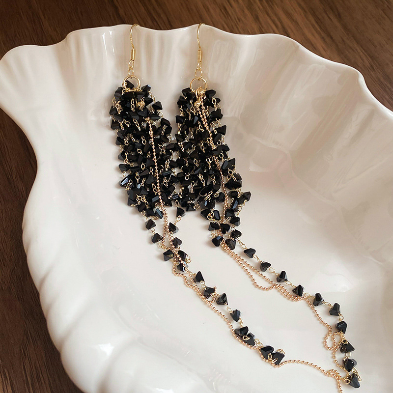 Pendientes de borla de cuentas de vidrio de súper hadas Pendientes de personalidad de temperamento de moda Pendientes de diseño exagerado de nicho Sentido de lujo ligero