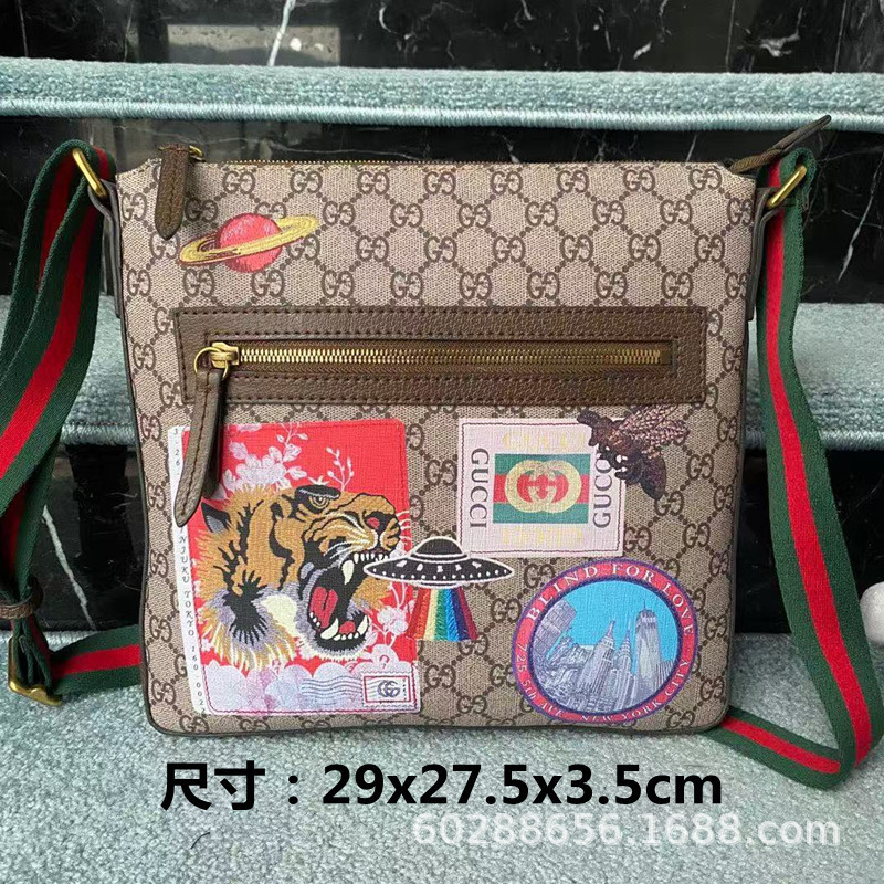 国境を越えた新型m lv男性バッグ真皮郵便バッグチェーンバッグ箱バッグ三合一黒武士枕バッグ|undefined