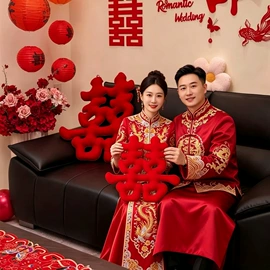 气球;场地布置道具;拉花、彩带