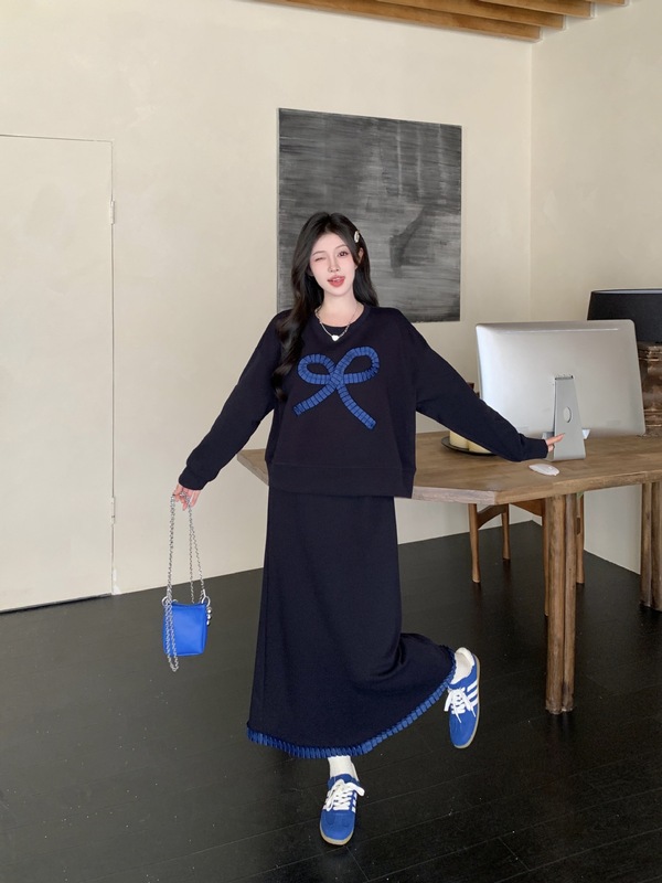 大码女装2025秋季新款高级感蝴蝶结卫衣半身裙洋气显瘦两件套|undefined